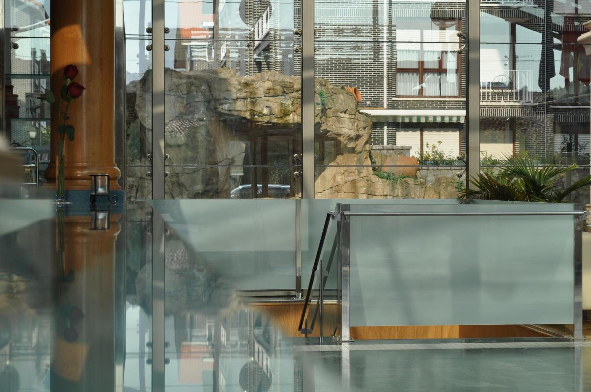 Gran Hotel Liber & Spa Playa Golf Noja Exterior photo